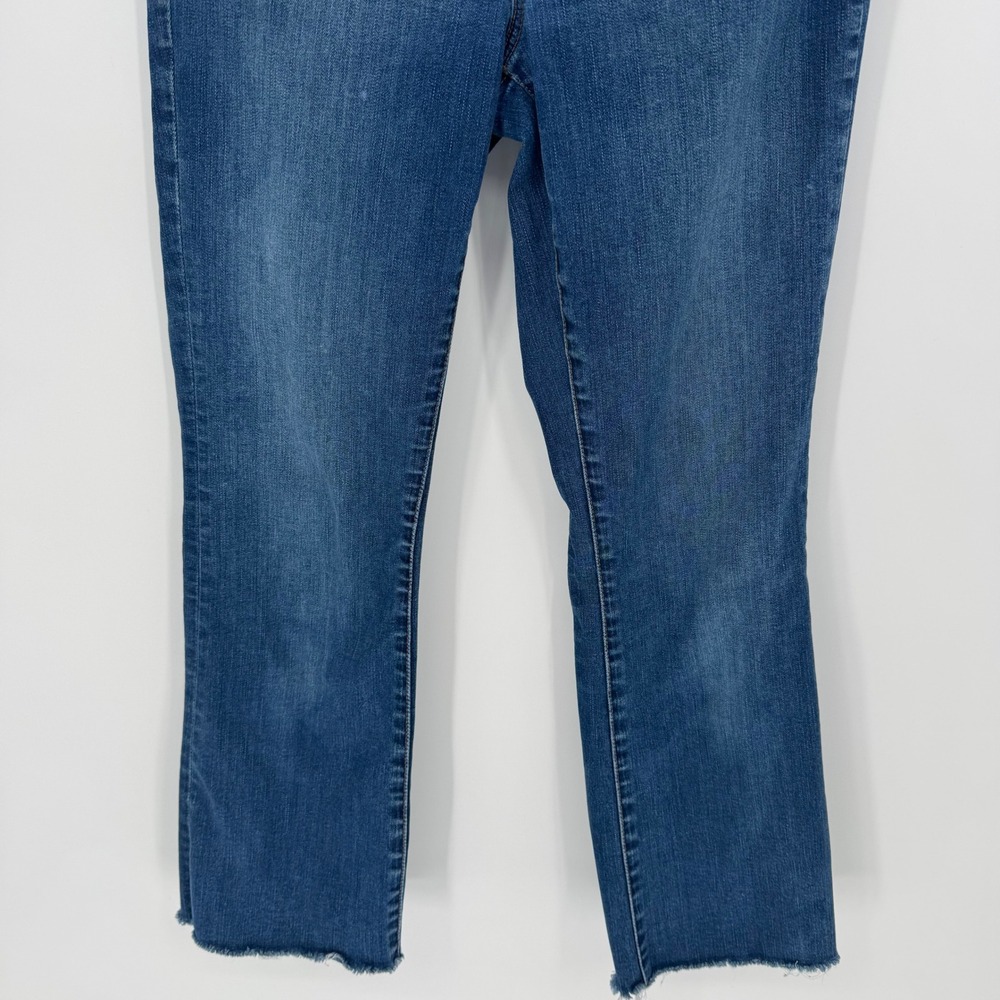 Madewell Cali Demi Boot Jeans Cropped Size 24 High Rise Medium Wash Frayed Hem - Picture 4 of 8